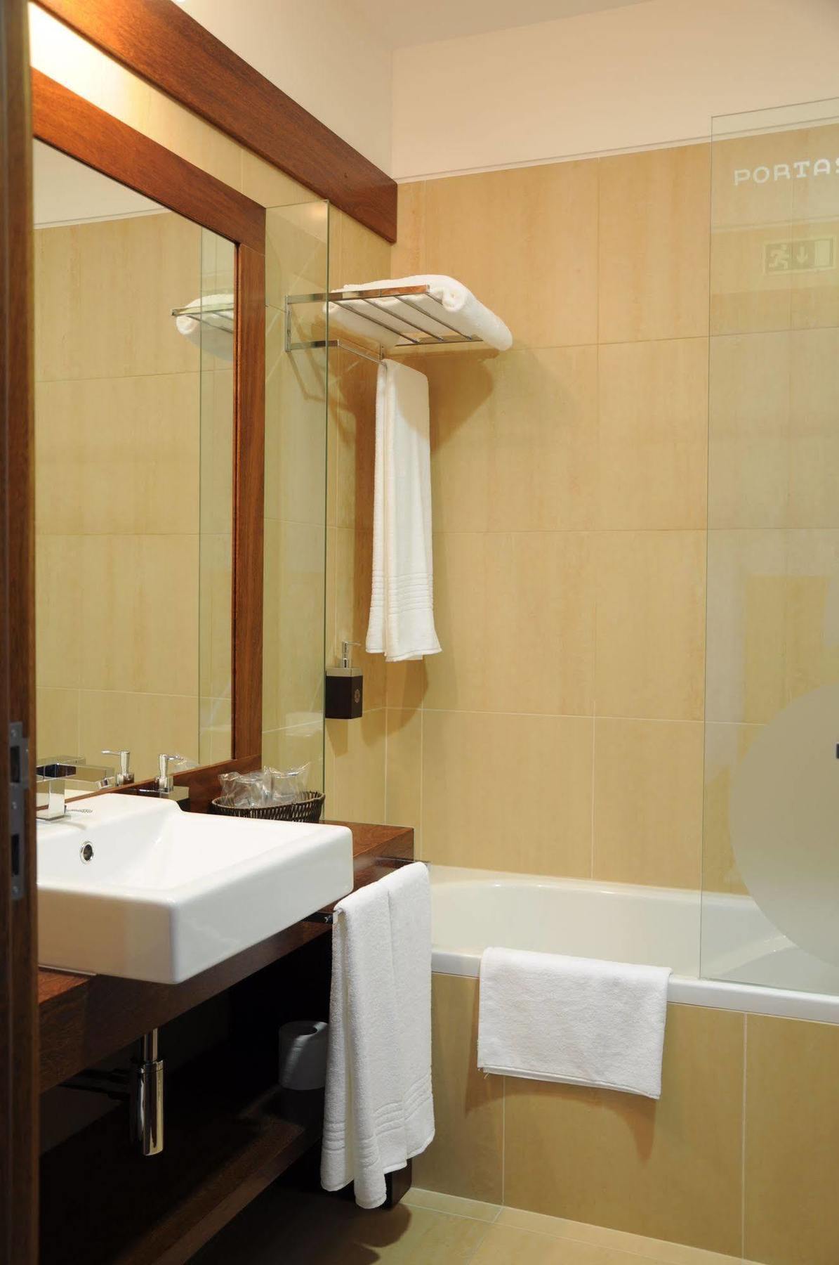 ארמזינדה Hotel Portas De Santa Rita מראה חיצוני תמונה